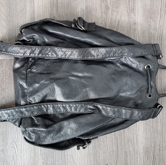 Women's Black Leather Bag - Picture 6 of 6